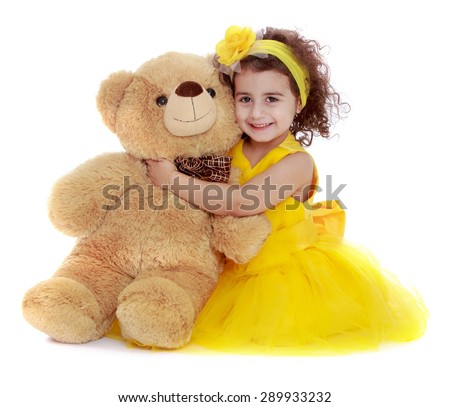 girl hug teddy bear