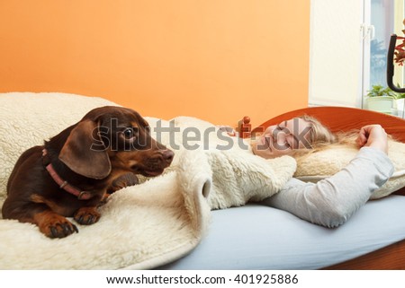 sexy girl laying on bed indo teen sex picture