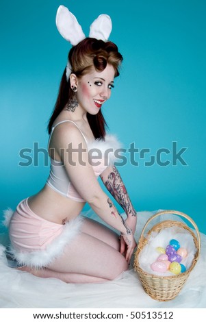 Podemos ganaría hoy las elecciones - Página 6 Stock-photo-sexy-girl-wearing-easter-bunny-costume-with-eggs-in-basket-50513512