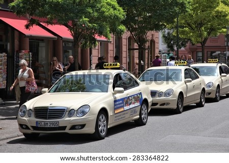 Mercedes benz dealers in zurich switzerland #4