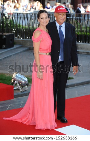  - stock-photo-niki-lauda-and-wife-birgit-lauda-arriving-for-the-rush-world-premiere-at-the-odeon-leicester-152638166