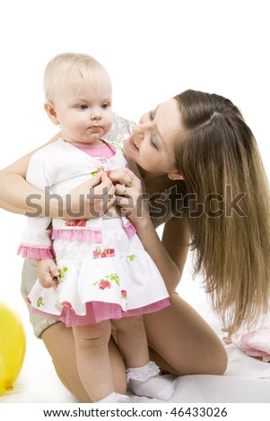 Mom changing clothes Mom changing clothes