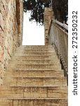 old stone steps in jerusalem