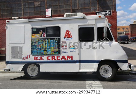 White Ice Cream Truck Nuts4nuts Food Stock Photo 455044573 - Shutterstock