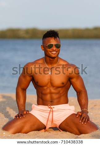 Naked body pic of black men, small pussy thumbs