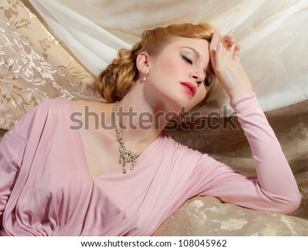 fainting stock images royalty free images vectors fainting stock images royalty free images vectors