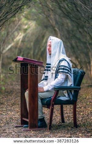 jewish single men in forest Meet jewish singles in your area for dating and romance @ jdatecom - the most popular online jewish dating community. jewish single men in forest Meet jewish singles in your area for dating and romance @ jdatecom - the most popular online jewish dating community.