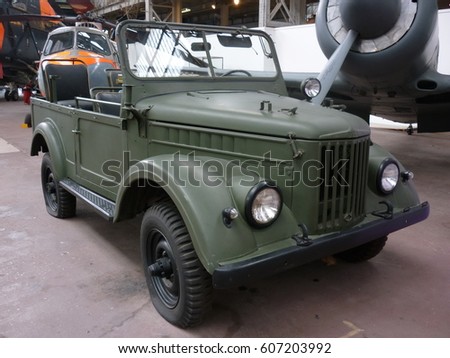 Old Russian Army Jeep Stock Photo (Royalty Free) 607203992 - Shutterstock