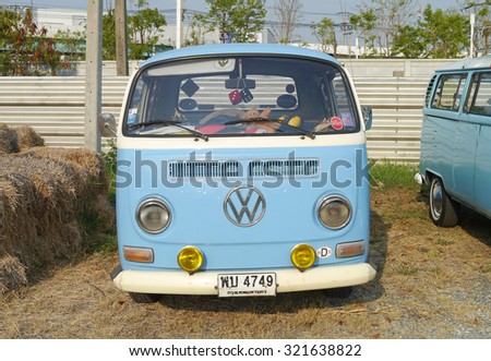 Vw Bus Stock Images, Royalty-Free Images & Vectors ...