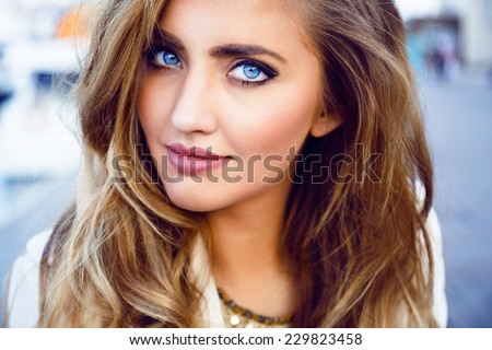 Close Fashion Portrait Seductivey Woman Stock Photo 