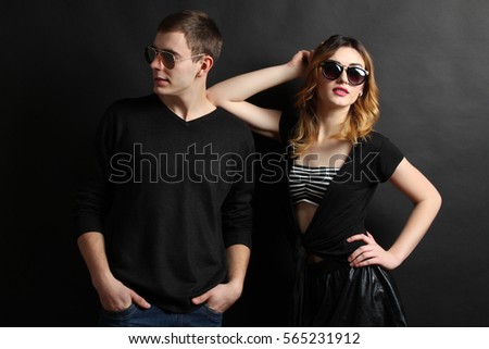 girls-posing-with-black-guys-pics-short