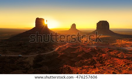 Sunset Sisters Monument Valley Usa Stock Photo 140102290 - Shutterstock