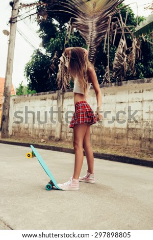 Skinny butt girl 3