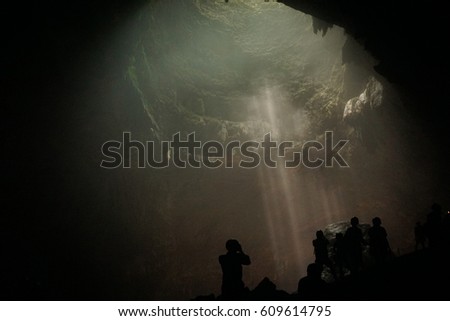 Jomblang Caveyogyakarta Indonesia 15 Marchl 2017 Stock Photo Jomblang Caveyogyakarta Indonesia 15 Marchl 2017 Stock Photo