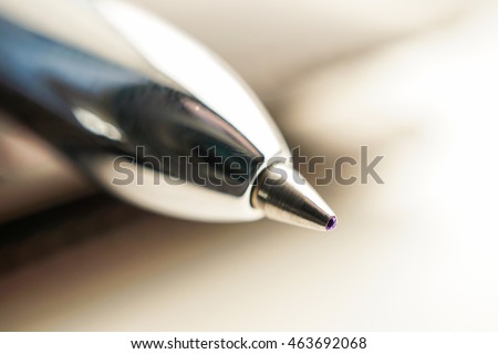 macro pen with ballpoint