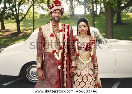 Download wallpapers of punjabi wedding couples poses - swf 