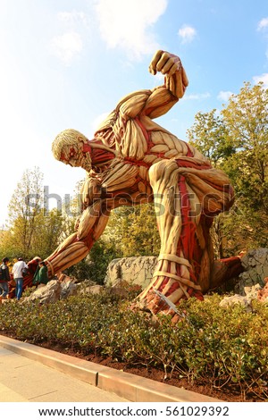 attack on titan statue japan