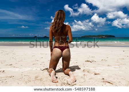 granny-beach-ass-girl-bang