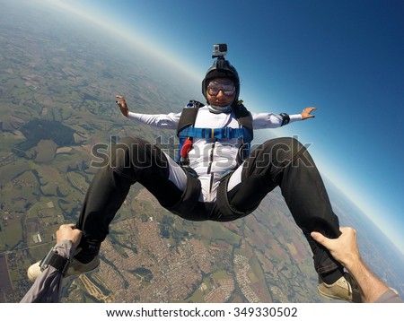 Skydive Tandem Happy Stock Photo 520493698 - Shutterstock