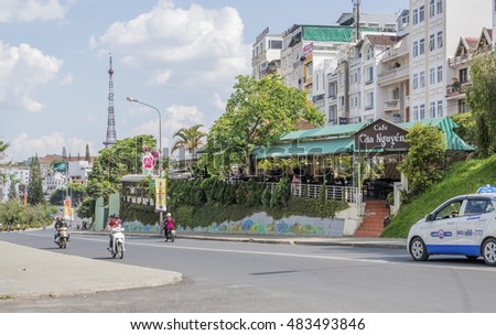 DA LAT, VIETNAM - MAY 15, 2016: Hoa Binh area and center traffic Landmark and street food at Da Lat city, Da Lat is one of the beautiful city in Viet Nam