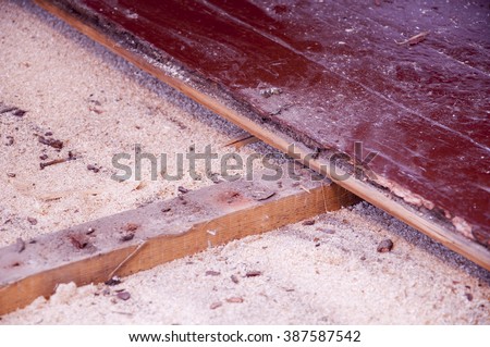 sawdust insulation