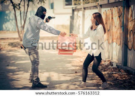 Watch Street Thief Download Full