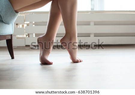 Tiptoe Stock Images, Royalty-Free Images & Vectors | Shutterstock