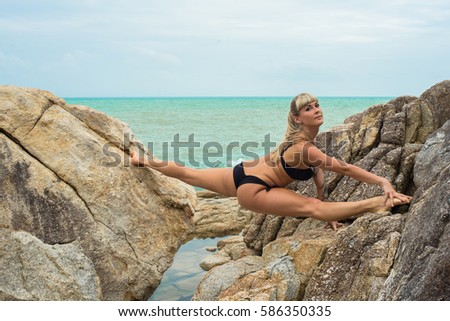 Free gymnastic teen pic, halloween tits