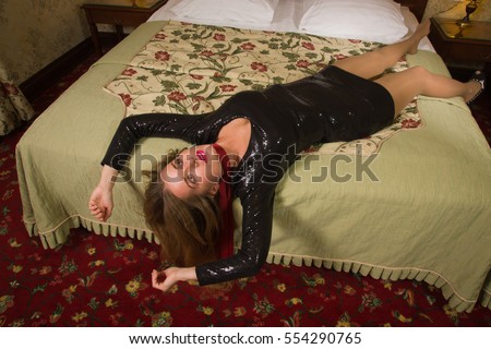 lacie heart porn pictures woman strangled with her underwear