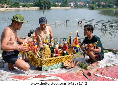 HAI DUONG, Vietnam, July 25, 2016 artisans, traditional water puppet Hai Duong, Vietnam