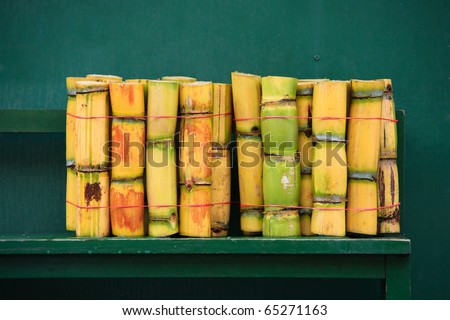 FRESH SUGARCANE CUT FOR EXTRACTION OF JUICE SMALL PACK FOR SALE IN ECUADOR  