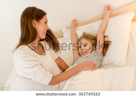 Amazingly! Wake up to father daughter sex happens And Wake up to father daughter sex