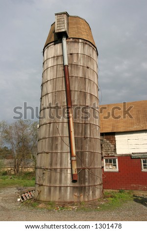 stock-photo-silo-1301478.jpg