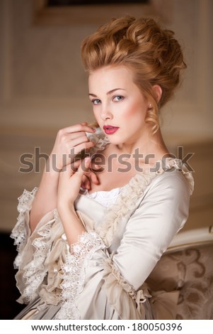 Blonde Model Big Hair Rhinestone Hair Stock Photo 17746813 - Shutterstock