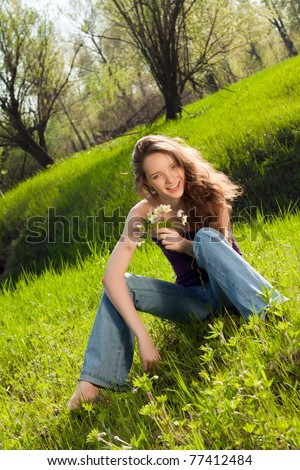 Barefoot Teen Lawn Stock Photo 10444108 - Shutterstock