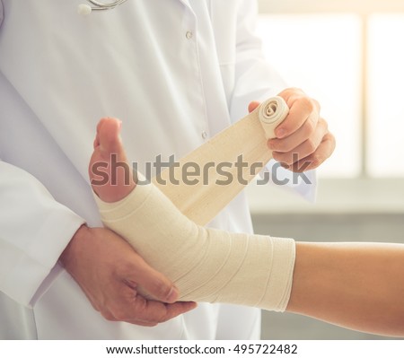 Femdom while his ankle is injured Cum all over my wifes face