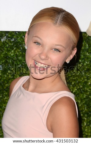 Jojo Siwa Stock Images, Royalty-Free Images & Vectors | Shutterstock