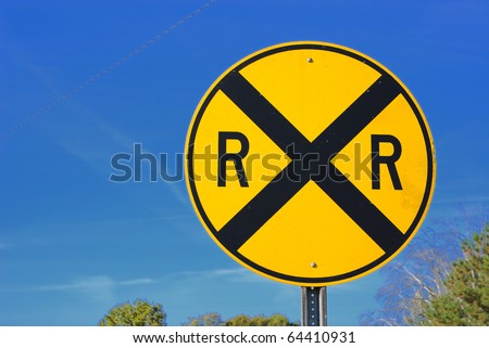 Circular Yellow Railroad Grade Crossing Sign Stock Photo 3066853 ...