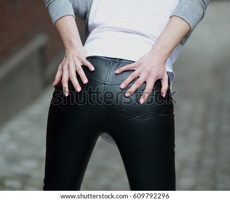 How To Cum Girls Ass In Tight Leather Pants