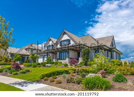 luxury house sunny day vancouver canada stock photo luxury house sunny day vancouver canada stock photo