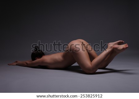 flexible girls nude photos