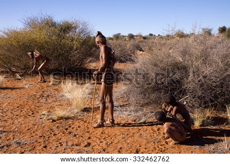 MARIENTAL, NAMIBIA - AUGUST 19: san bushman show people how they hunt ...