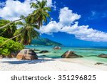 Baie Beau Vallon - Beach on island Mahe in Seychelles