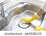 Cleaning the kitchen sink