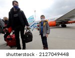 Small photo of Ukrainian immigrants arrive at Tel Aviv Inter' Airport on February 20, 2022. Dozens of new immigrants from Ukraine arrived in Israel as tensions on the frontier between Ukraine and Russia.