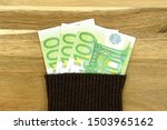 Hiding Money In A Old Sock
