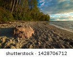 Hecla-Grindstone Provincial Park includes Hecla Island, Grindstone, the area located on the mainland peninsula along the west shore of Lake Winnipeg which is the largest freshwater lakes in the world.