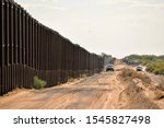 Border fencing along new mexico'...