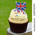 Cup Cake With Union Jack Flag