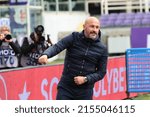 Small photo of Florence, Italy 3nd April 2022: Vincenzo Italiano of ACF Fiorentina gestures during the Italian Serie A 202122 football match between ACF Fiorentina and Empoli FC at the Artemio Franchi Stadium